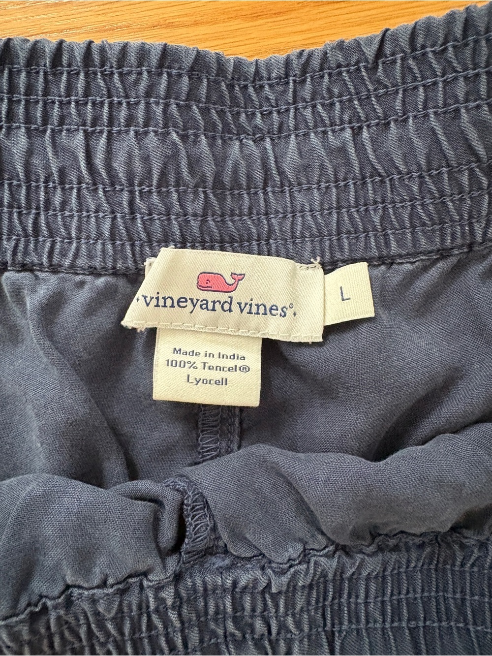 Vineyard Vines Navy Blue Elastic Waist Drawstring Shorts - Picture 2 of 2
